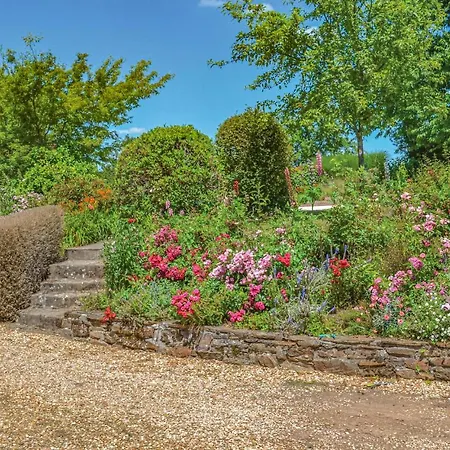 Holiday home 3 Bedroom Lovely Home In St, Priest La Fougeres *