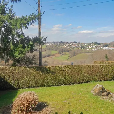 Holiday home 3 Bedroom Lovely Home In St, Priest La Fougeres